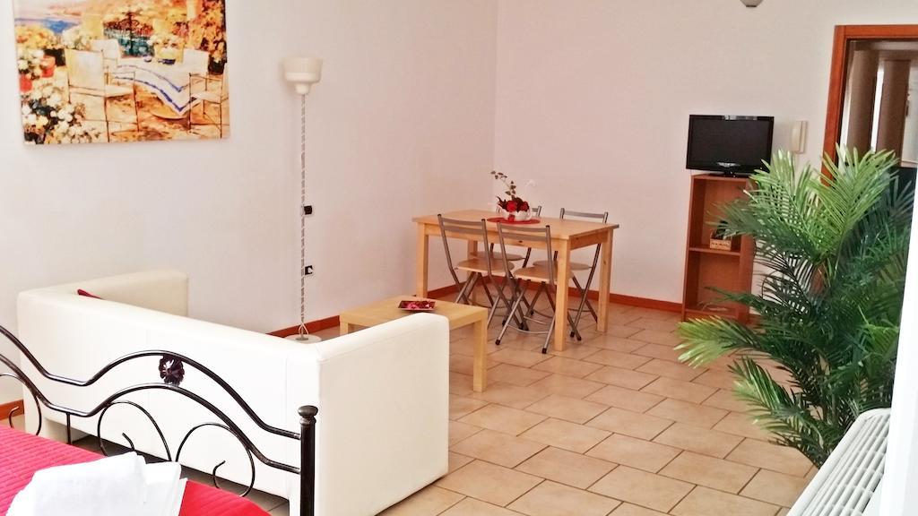Hotel Residence Lupiae Lecce Ruang foto